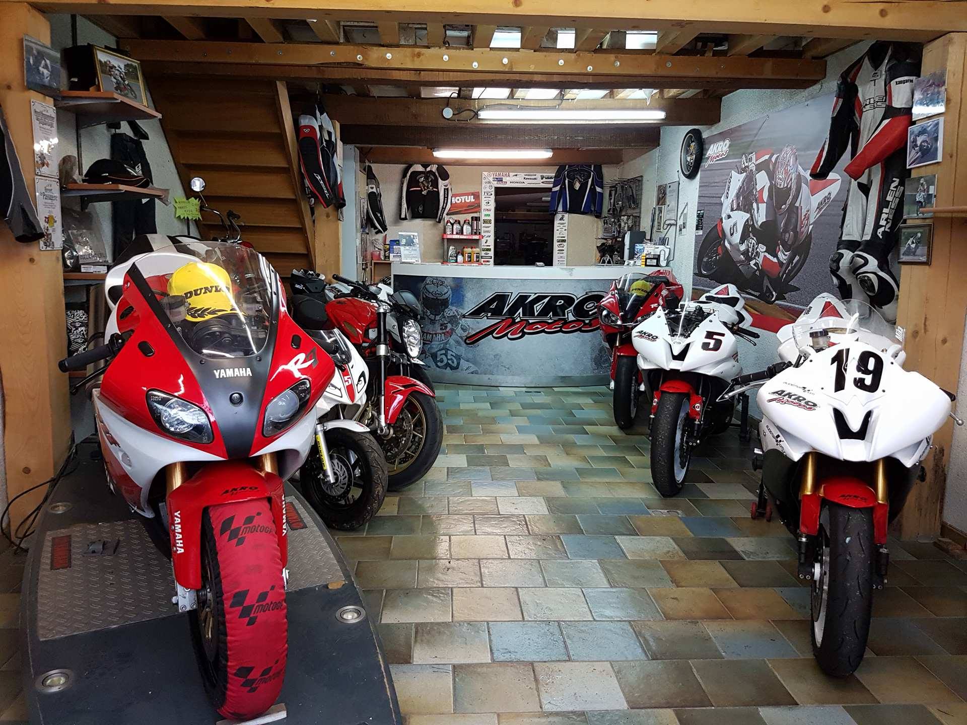 Akro Motos, réparation de motos - Aix-en-Provence - 13 - Bouches du Rhône, garage  moto 